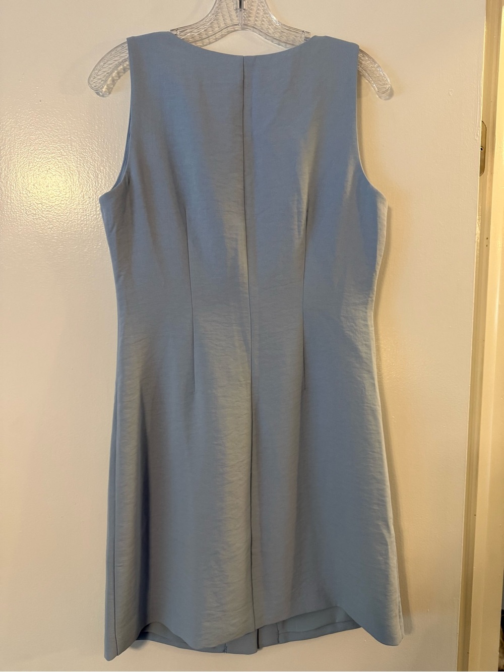 AF Sleeveless Button-Front Mini Dress - Picture 4 of 4